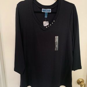 Black 3/4 top